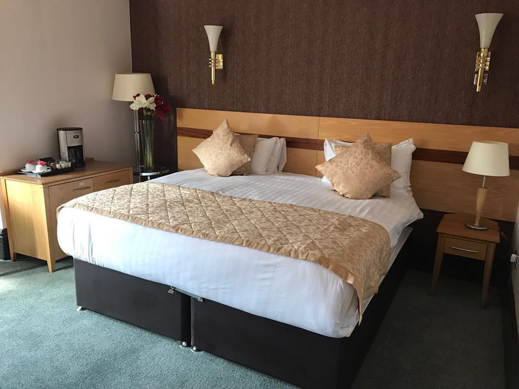 Hotel Harefield Manor Romford