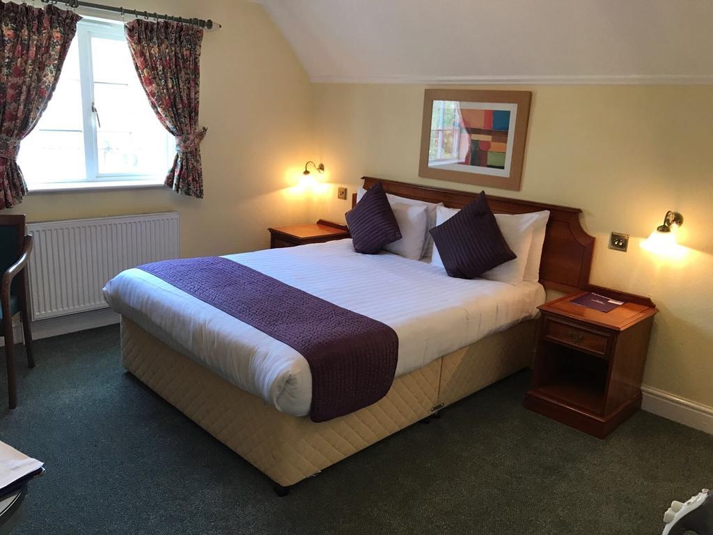 Harefield Manor Hotel Romford
