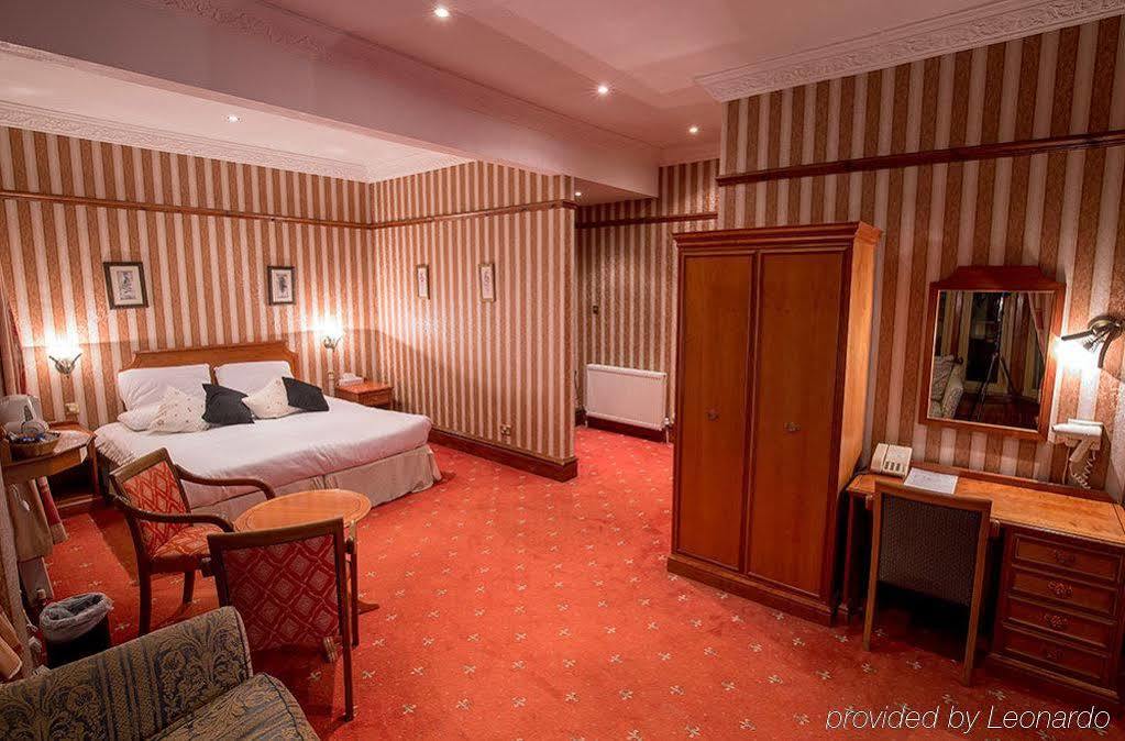 Hotel Harefield Manor 3*